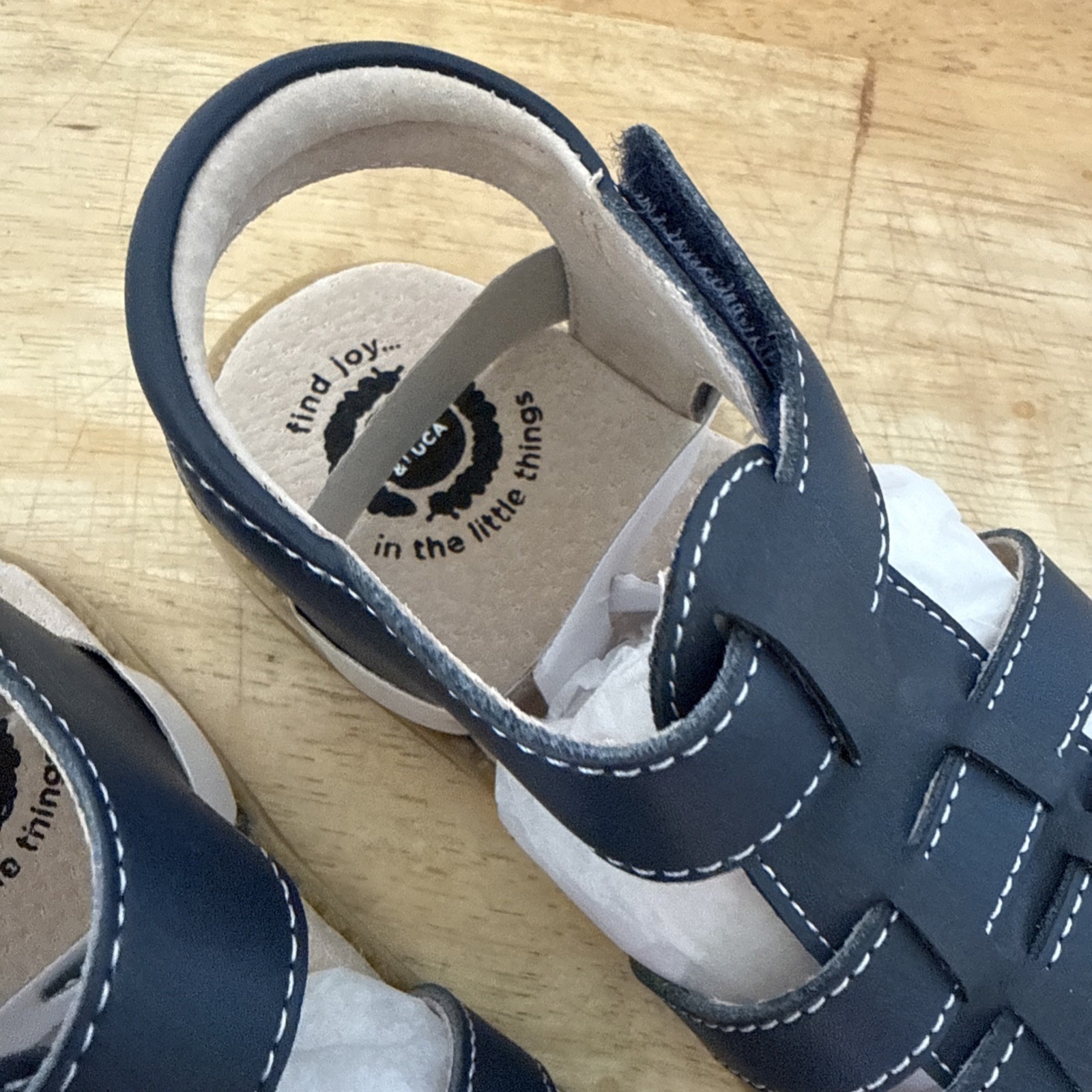 Livie And Luca Boys Size 12 Finn Navy Classic Smooth Leather Fisherman Sandals — image 5 of 8